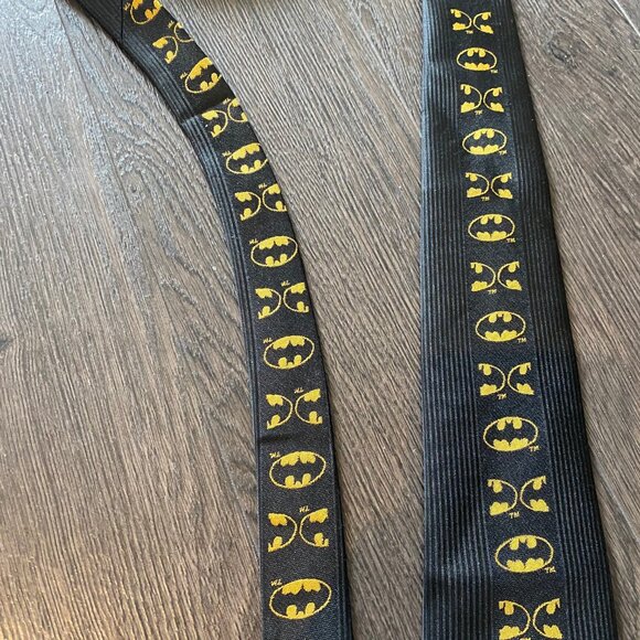vintage 1989 dc comics batman logo necktie made in japan - Picture 10 of 10